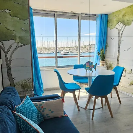 Apartment La Vue En Bleu. Agde