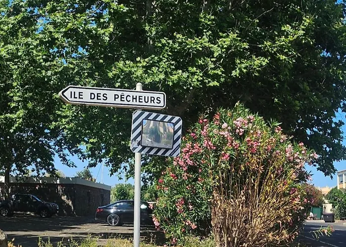 La Vue En Bleu. アパート アグド